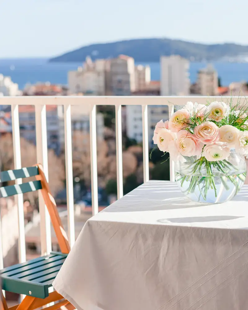 Balcon avec vue sur la mer