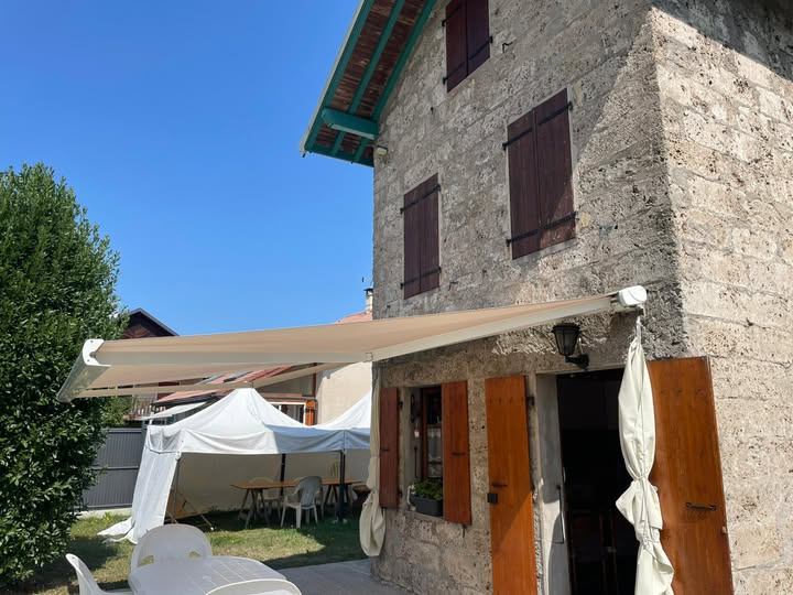 STORE BANNE DOUVAINE, store douvaine, storiste douvaine, store extérieur douvaine