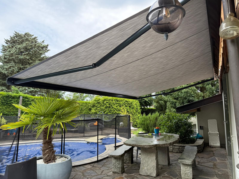 Store extérieur coffre haute savoie