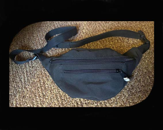 Banane Homme Recyclage d'un blouson imperméable