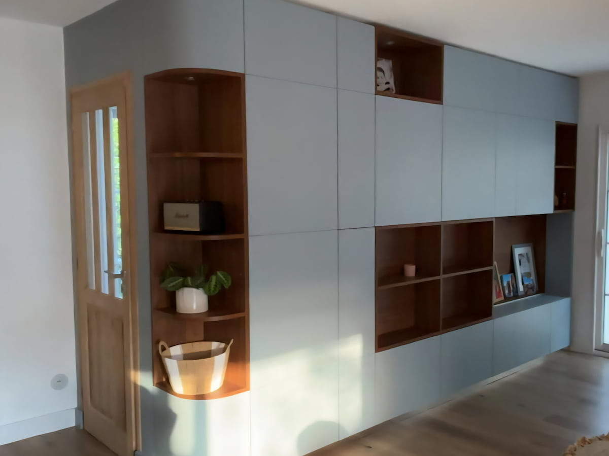 Mobilier sur mesure d’architecte d’intérieur à La Rochelle – conception et dessin personnalisés pour chaque espace
